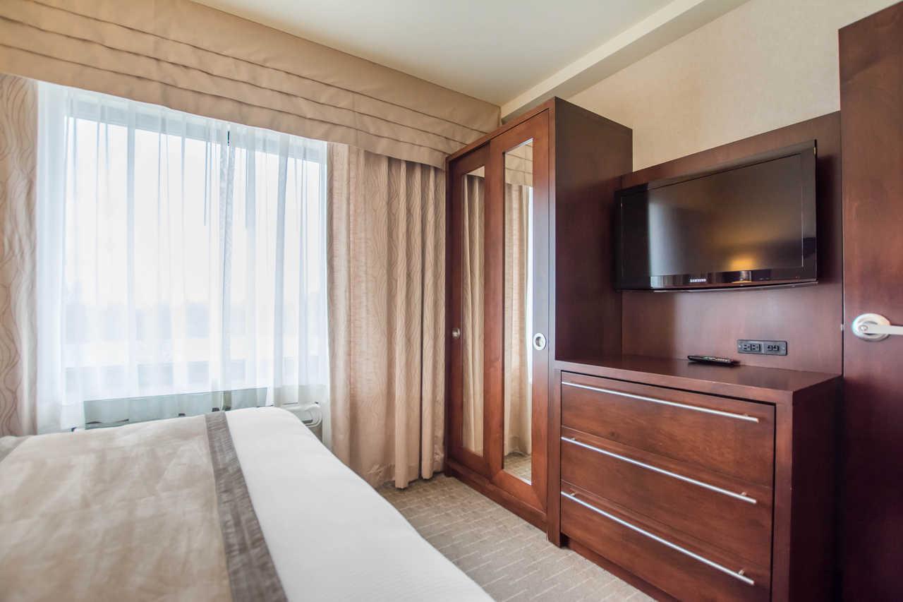 Quality Inn & Suites Вал-д'Ор Екстериор снимка